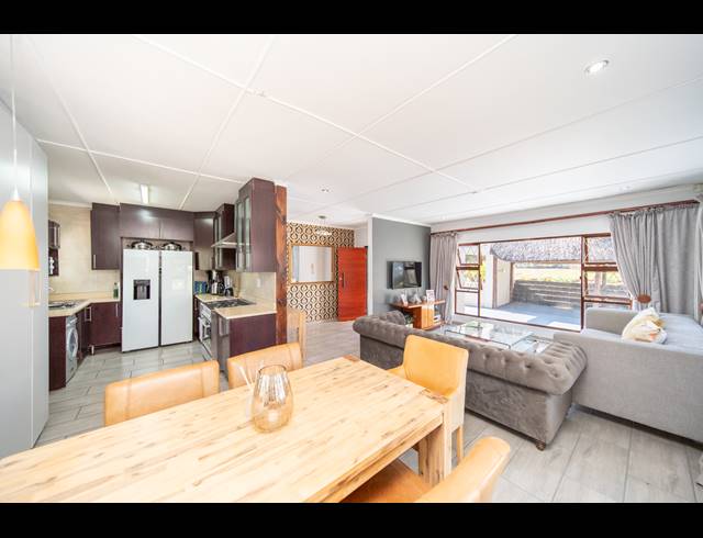 3 BEDROOM HOUSE FOR SALE IN NAHOON VALLEY PARK